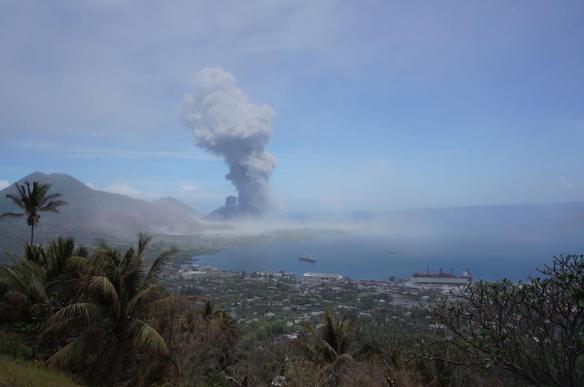 And then Tavurvur went BOOM! and blew ash into the air. This photo from the observatory, Matupit Island is off to the right of the volcano and covered in thick ash. Glad we got out when we did as it was still going 2 days later...
